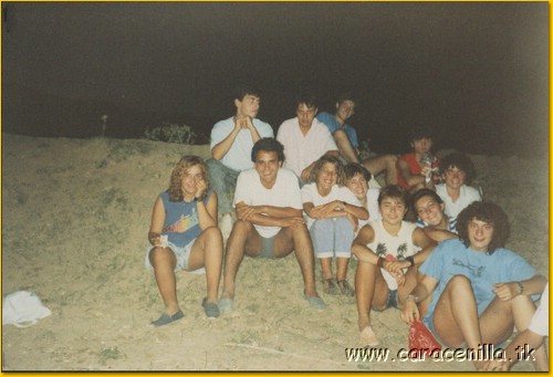 haciendo_tortillas_en_el_rio_agosto_1987.jpg