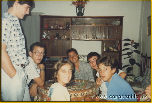 los_chicos_en_casa_de_luis_mi_septiembre_1986.jpg